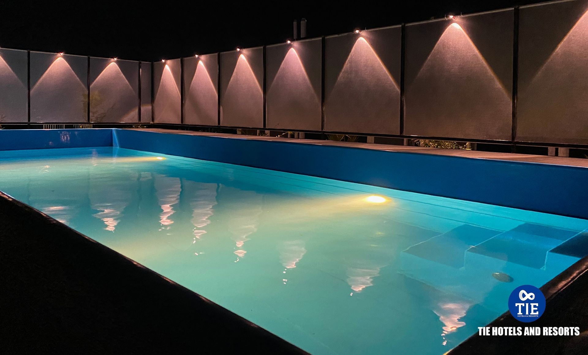 Sky-High Aquatic Escape with Coastal Splendor